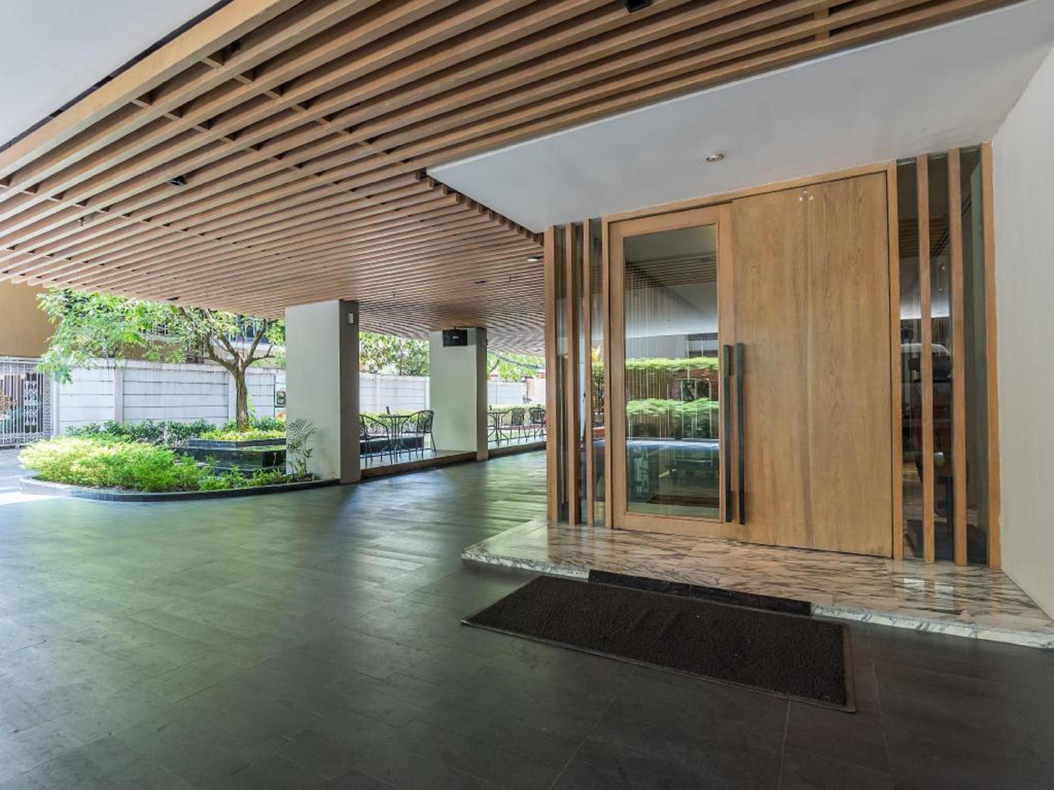 Arcadia Suites Bangkok Exterior foto