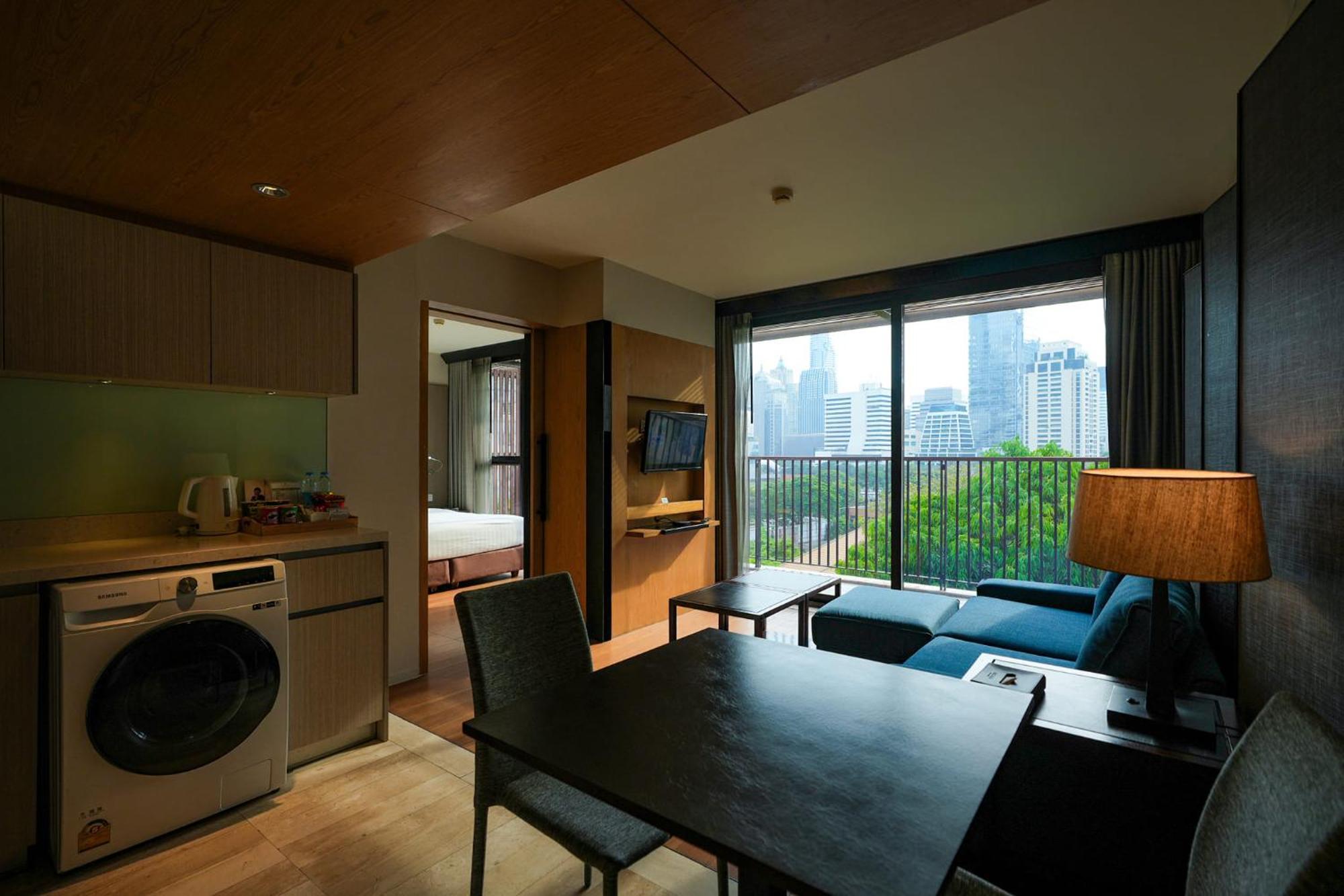 Arcadia Suites Bangkok Exterior foto