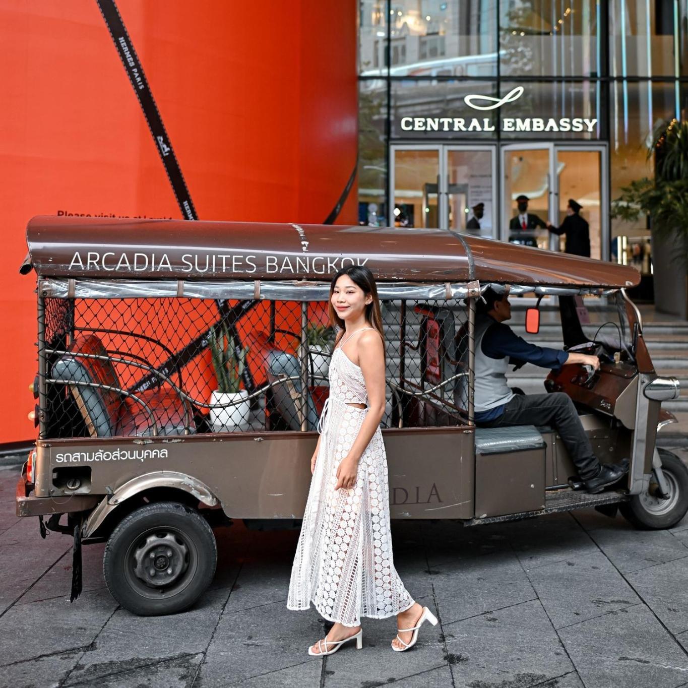Arcadia Suites Bangkok Exterior foto
