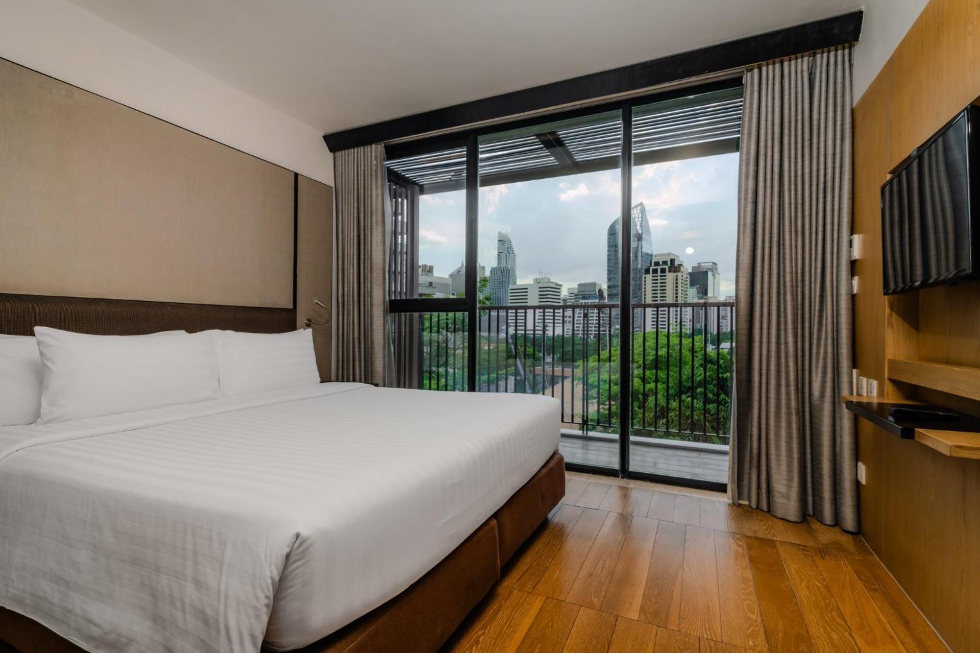 Arcadia Suites Bangkok Exterior foto