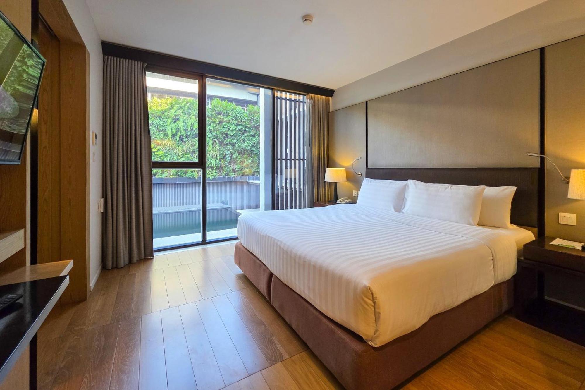 Arcadia Suites Bangkok Exterior foto